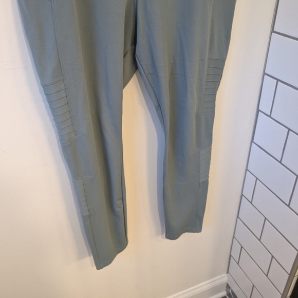 Athleta 2021 Delancey Moto Tight Leggings Ankle Zipper Women's Size 2X - Picture 3 of 10